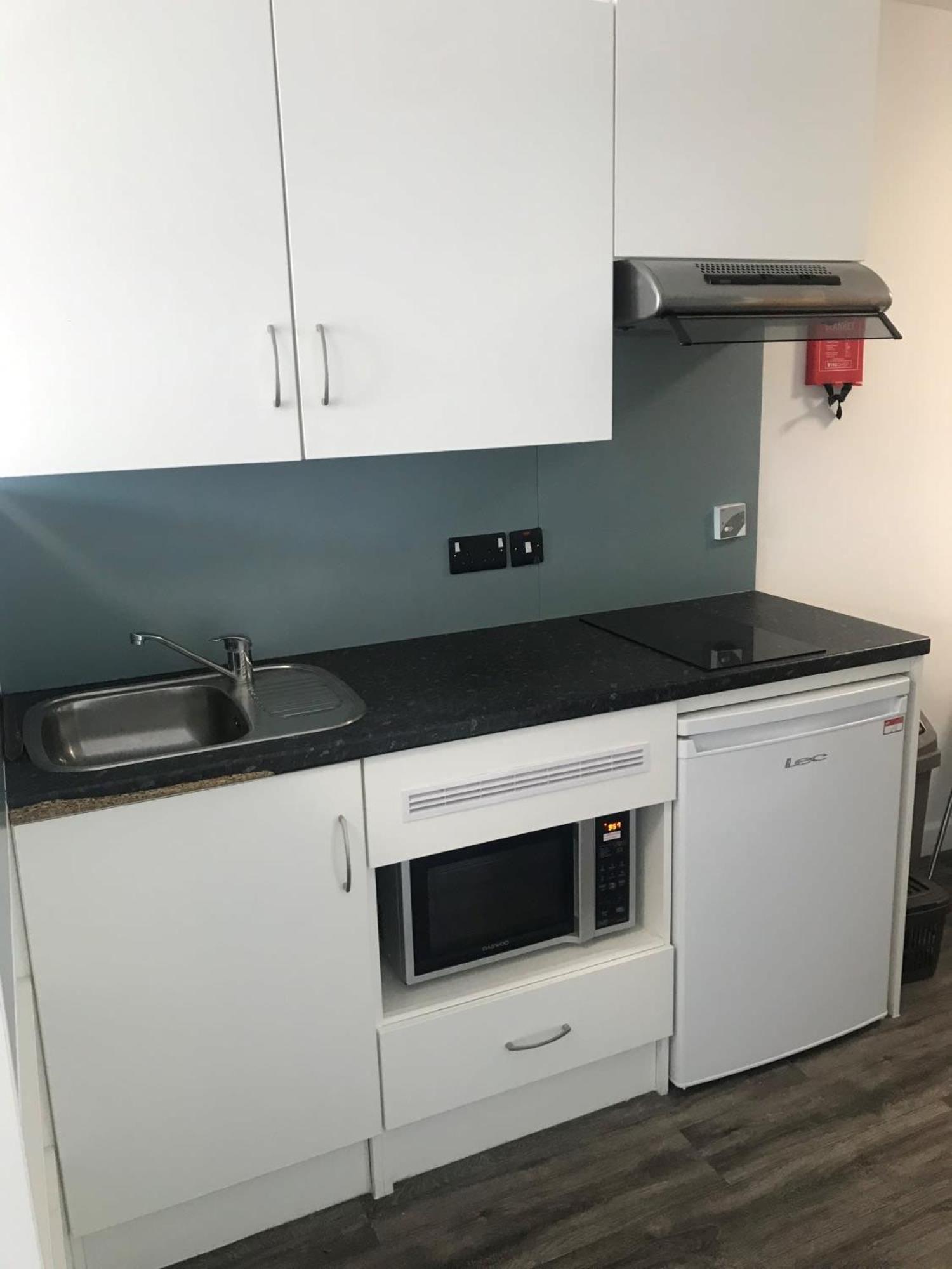Exclusive For Students - Modern In Apartment